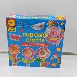 NWT Alex Little Hands Cupcake Craft Kit Gift